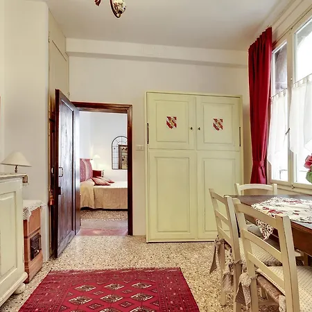 Ca' Badoer Frari Lägenhet