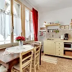 Ca' Badoer Frari Appartamento Venezia